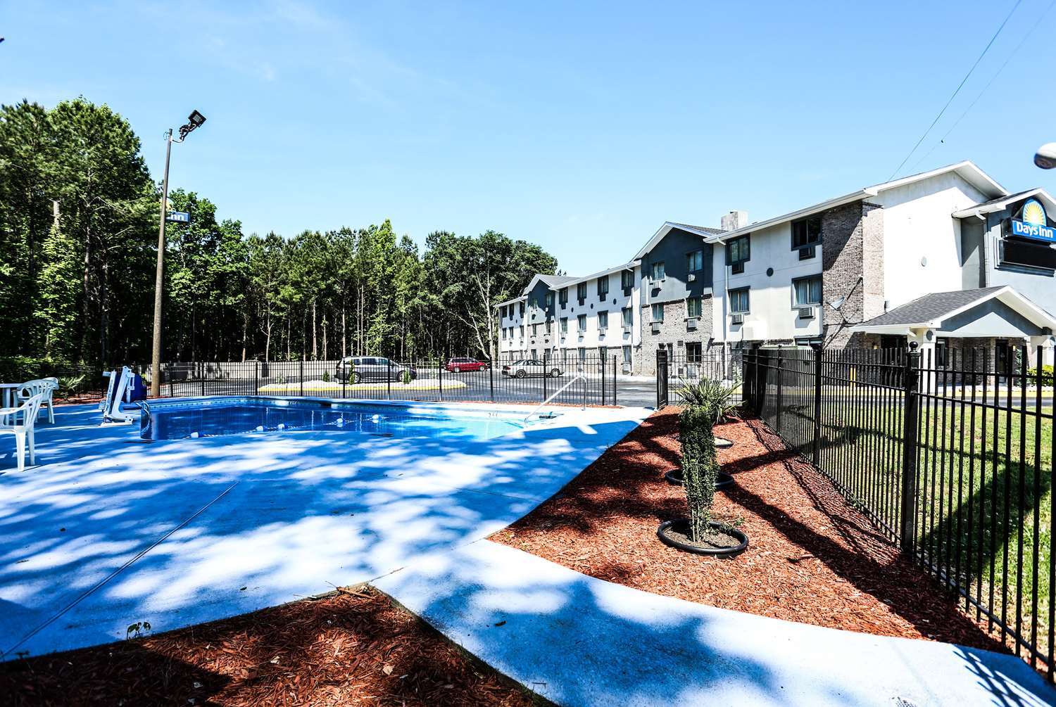 Super 8 By Wyndham Villa Rica Eksteriør billede